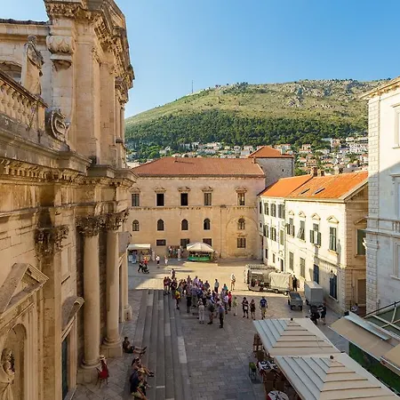Πανσιόν Green Garden Ντουμπρόβνικ